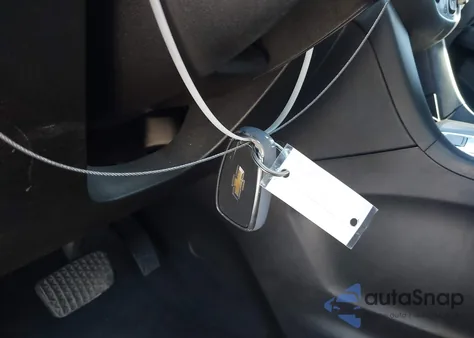 2019 Chevrolet Equinox Lt z USA, uszkodzony, nr VIN 2GNAXTEV0K6288643